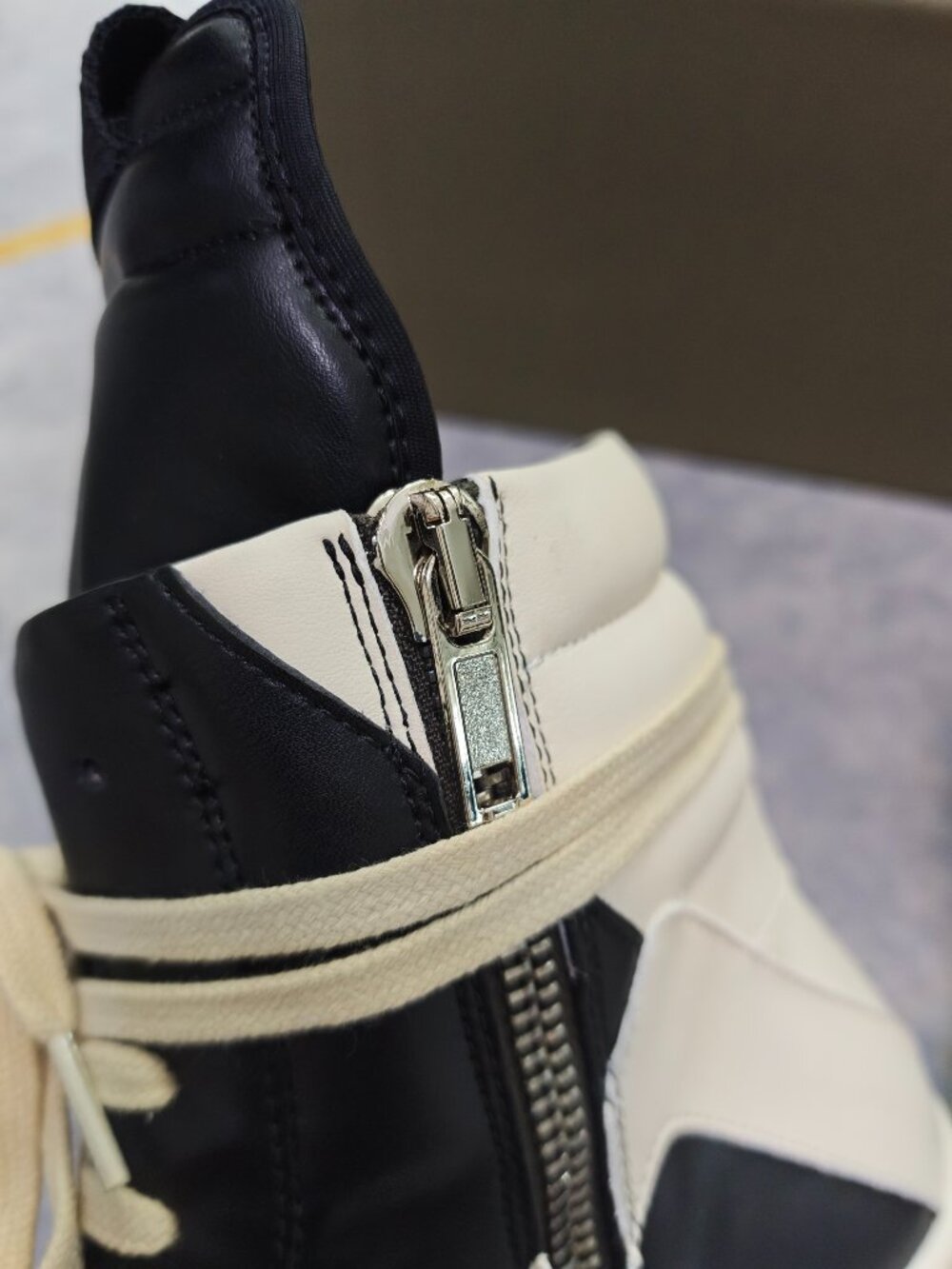 Rick Owens Black Leather High-Top Boots with Cream Laces and Off-White Sole - Picture 5 of 7
